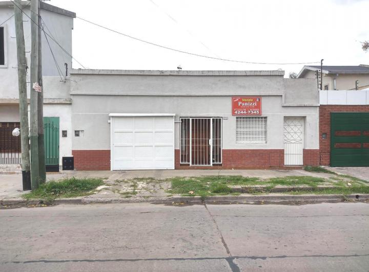 Casa · 144m² · 4 Ambientes · 1 Cochera