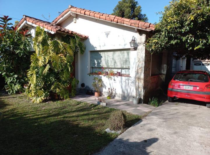Casa · 151m² · 4 Ambientes · 1 Cochera