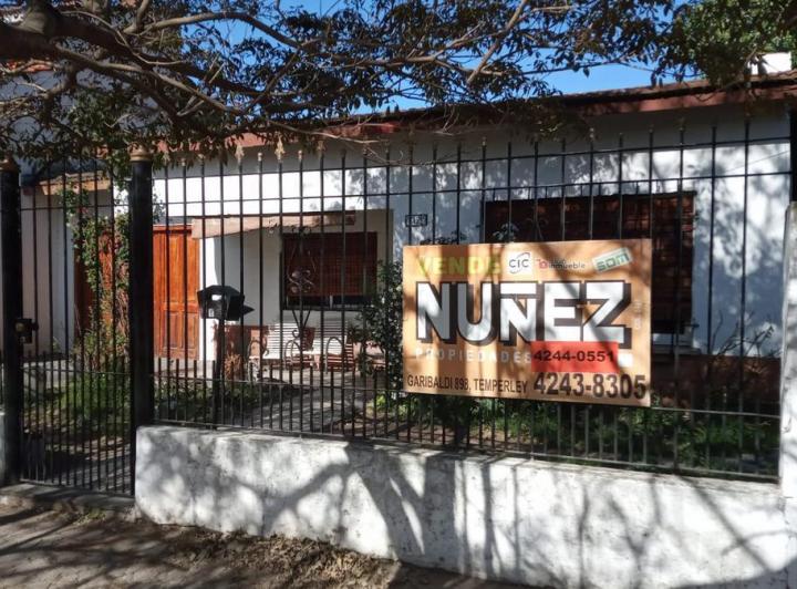 Casa · 100m² · 3 Ambientes · 1 Cochera