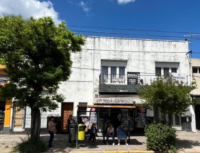 Casa · 216m² · 10 Ambientes