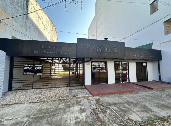 Casa · 245m² · 4 Ambientes