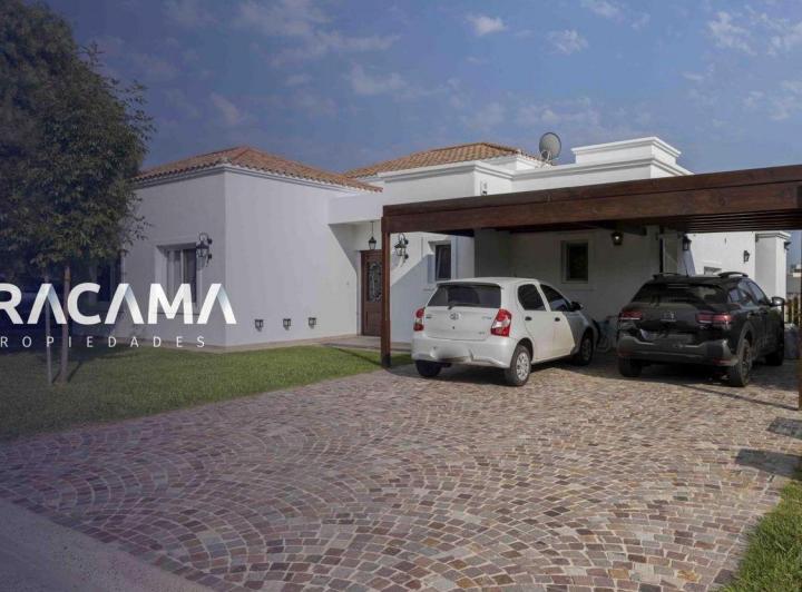 Casa · 153m² · 4 Ambientes · 1 Cochera