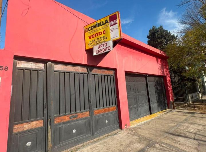 Casa · 175m² · 4 Ambientes · 1 Cochera