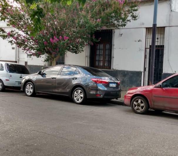 Casa · 1m² · 5 Ambientes · 1 Cochera