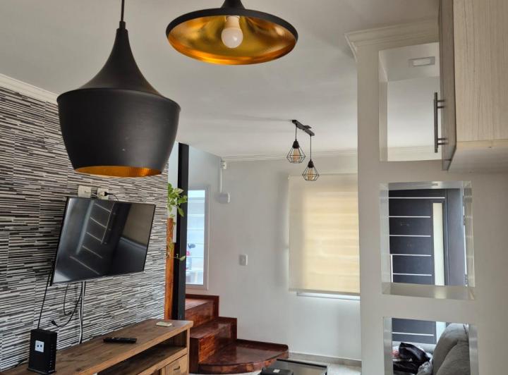 Casa · 72m² · 3 Ambientes · 1 Cochera