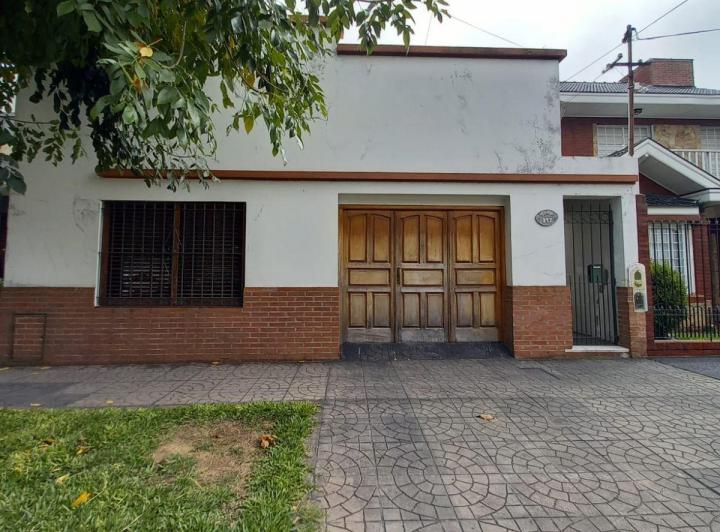 Casa · 125m² · 3 Ambientes · 1 Cochera