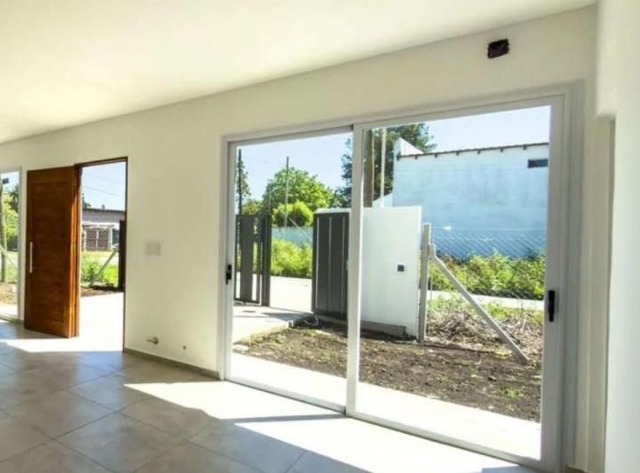 Casa · 91m² · 4 Ambientes · 1 Cochera