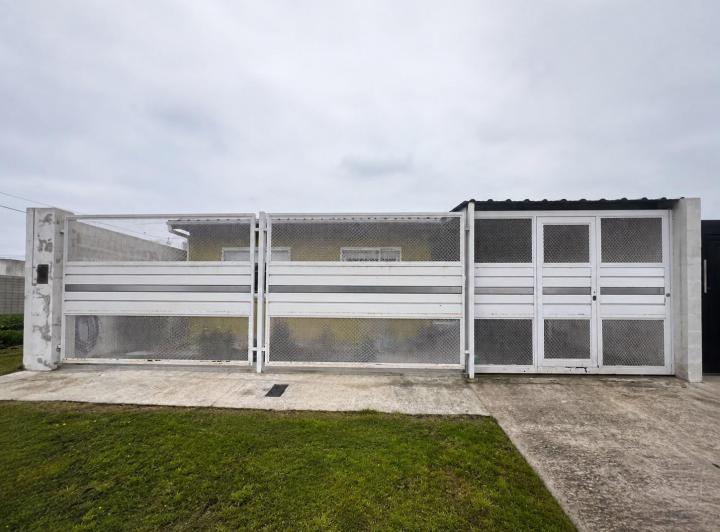 Casa · 90m² · 4 Ambientes · 1 Cochera