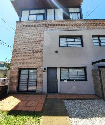 Casa · 90m² · 4 Ambientes · 1 Cochera