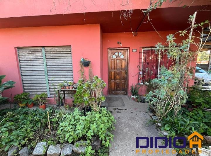 Casa · 376m² · 5 Ambientes · 1 Cochera