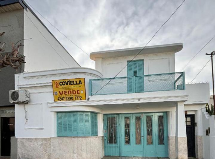 Casa · 104m² · 3 Ambientes · 1 Cochera