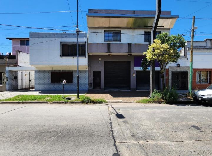 Casa · 8 Ambientes