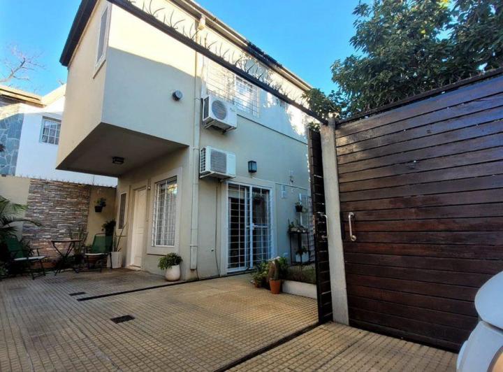 Casa · 112ha · 3 Ambientes · 1 Cochera