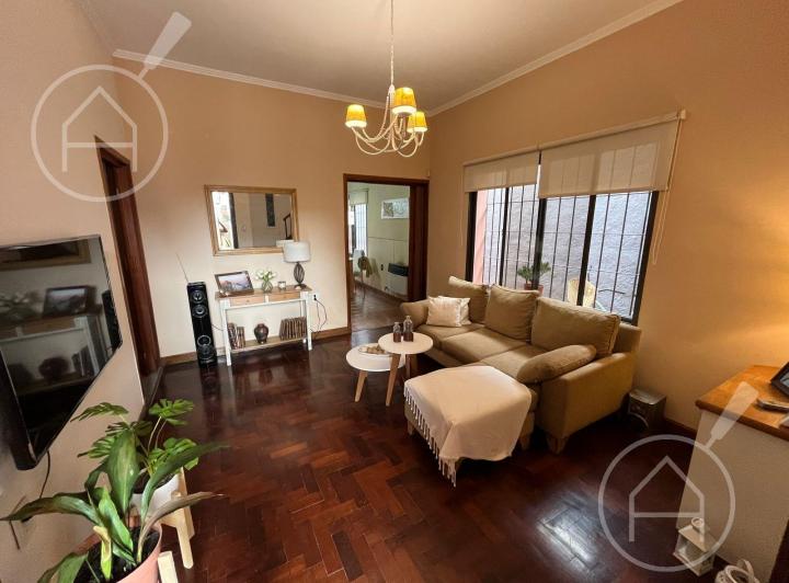 Casa · 171m² · 4 Ambientes · 2 Cocheras