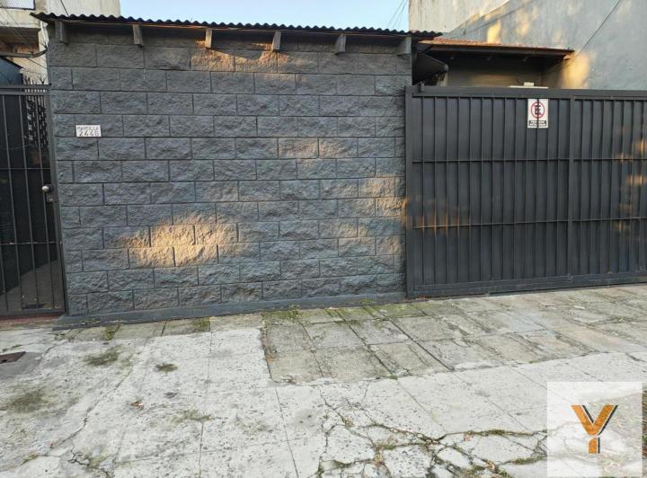 Casa · 140m² · 5 Ambientes