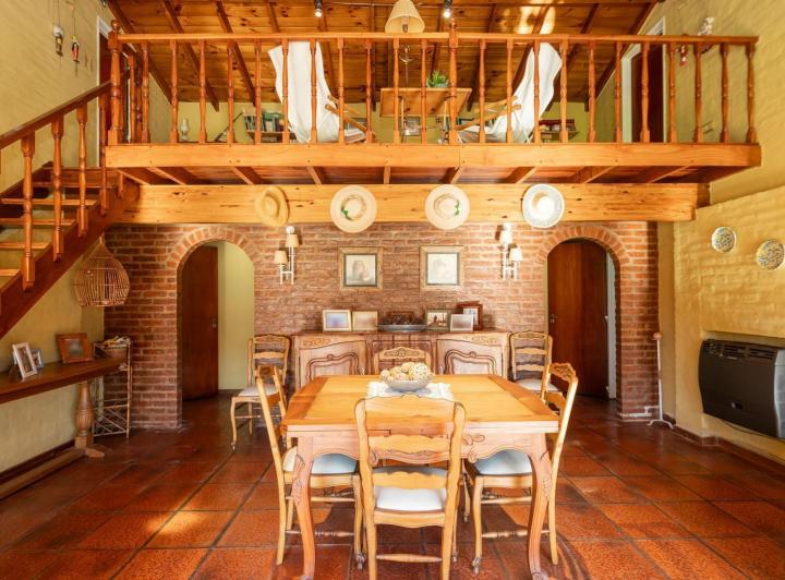 Casa · 138m² · 4 Ambientes · 1 Cochera