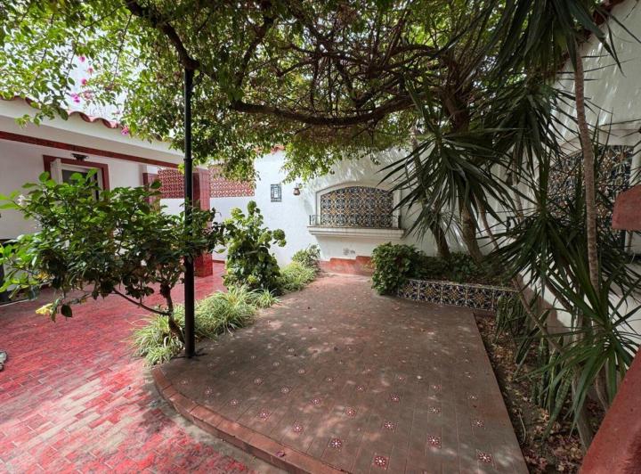 Casa · 125m² · 2 Ambientes · 1 Cochera