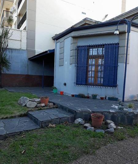 Casa · 200m² · 4 Ambientes · 4 Cocheras