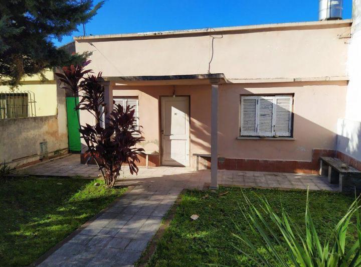 Casa · 60m² · 3 Ambientes · 1 Cochera