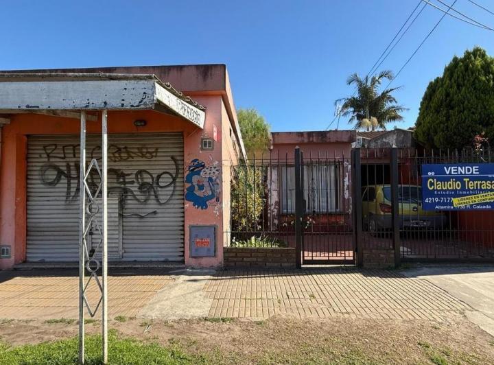 Casa · 150m² · 3 Ambientes · 3 Cocheras