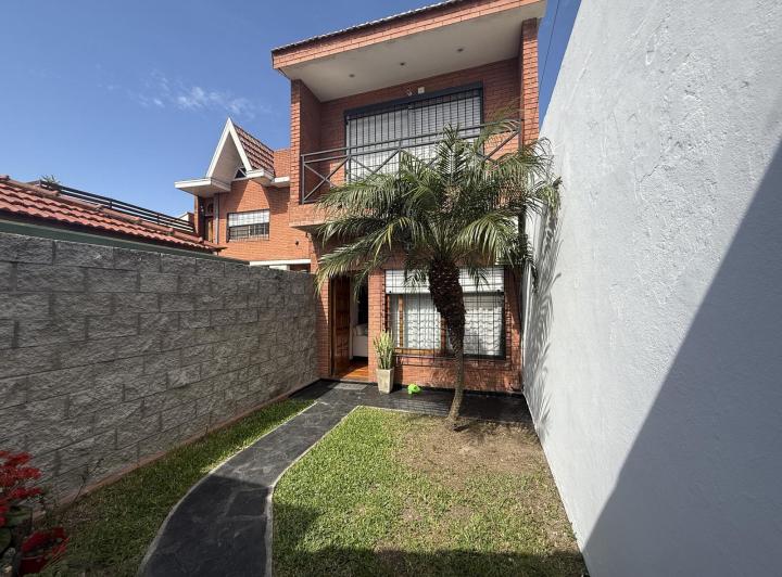 Casa · 92m² · 4 Ambientes