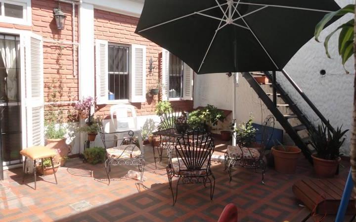 Casa · 220m² · 3 Dormitorios