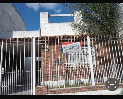 Casa · 188m² · 5 Ambientes · 1 Cochera