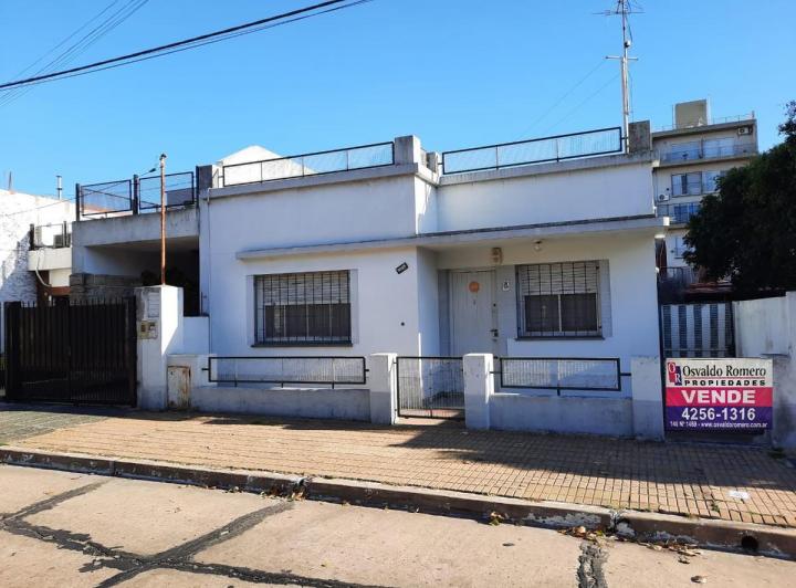 Casa · 200m² · 3 Ambientes