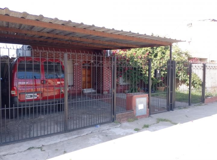 Casa · 154m² · 4 Ambientes · 1 Cochera