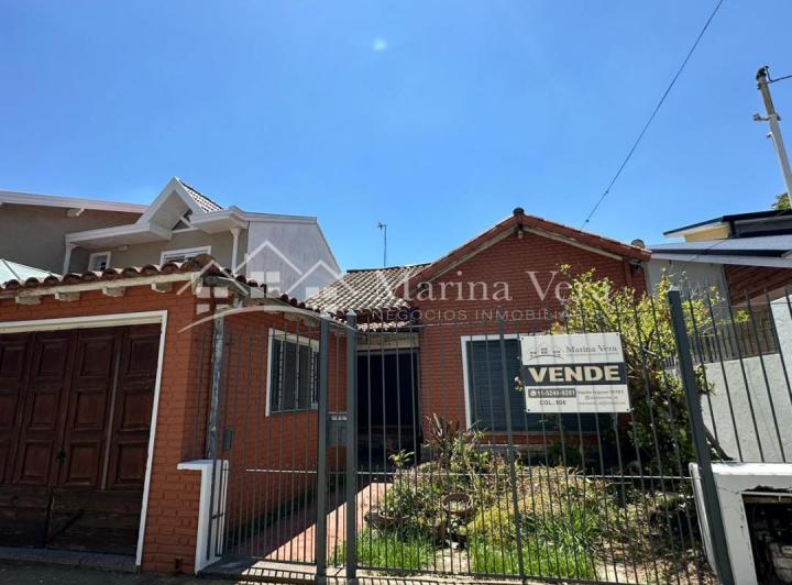 Casa · 80m² · 3 Ambientes · 1 Cochera