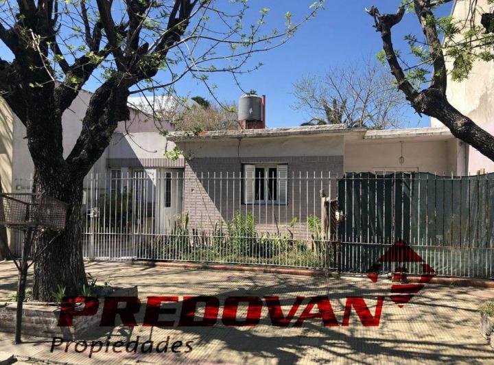 Casa · 120m² · 4 Ambientes · 1 Cochera