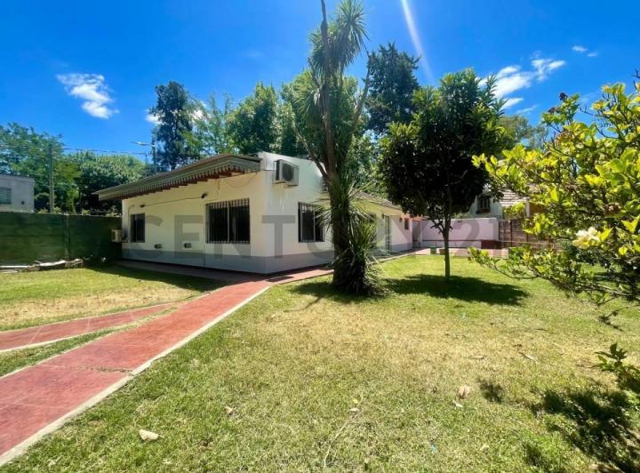 Casa · 126m² · 4 Ambientes · 2 Cocheras