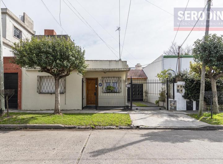 Casa · 120m² · 3 Ambientes · 1 Cochera