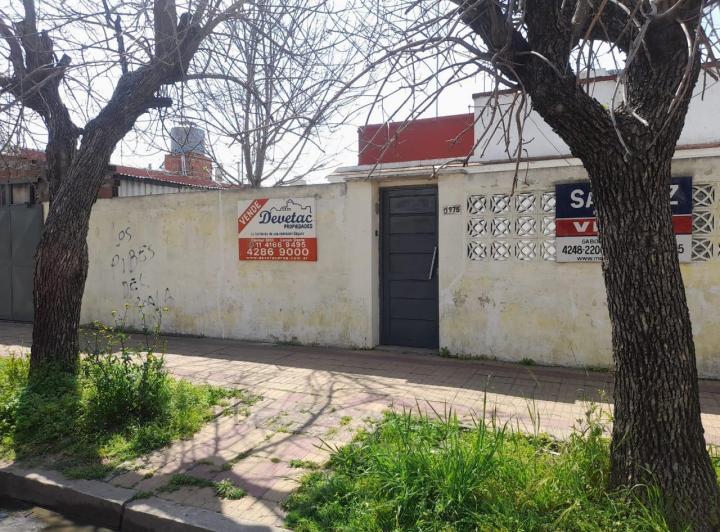Casa · 82m² · 3 Ambientes · 1 Cochera