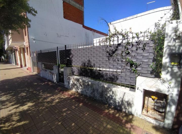 Casa · 90m² · 3 Ambientes · 2 Cocheras