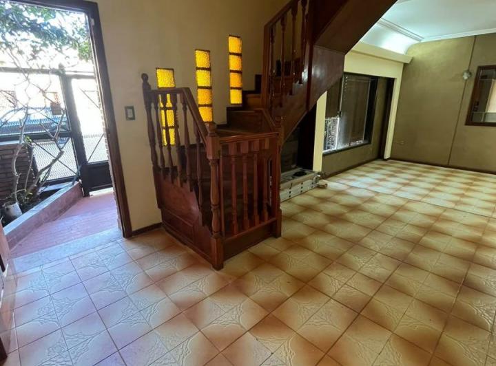 Casa · 192m² · 4 Ambientes · 2 Cocheras