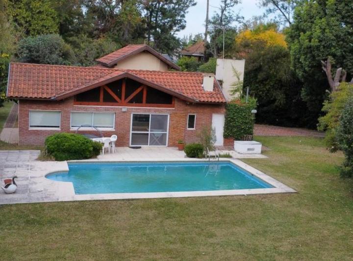Casa · 120m² · 5 Ambientes