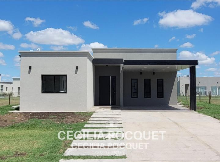 Casa · 160m² · 4 Ambientes · 1 Cochera
