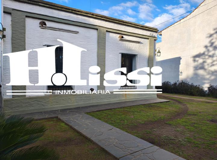 Casa · 120m² · 5 Ambientes · 10 Cocheras