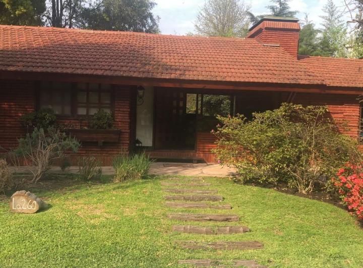 Casa · 150m² · 4 Ambientes · 1 Cochera