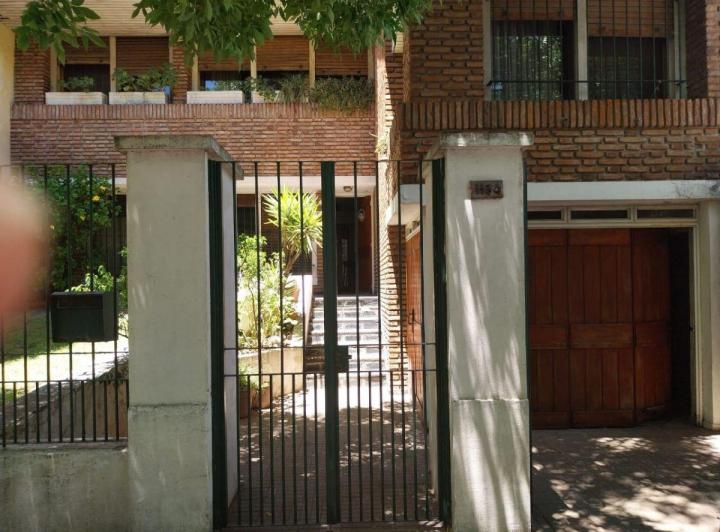 Casa · 250m² · 6 Ambientes · 1 Cochera