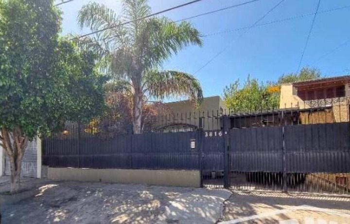 Casa · 100m² · 4 Ambientes · 1 Cochera