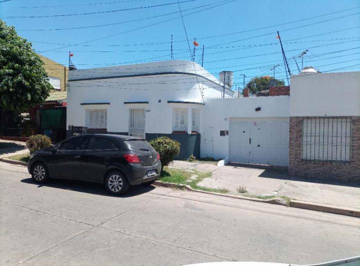 Casa · 108m² · 3 Ambientes · 1 Cochera