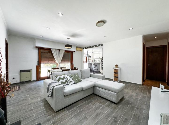 Casa · 123m² · 3 Ambientes · 1 Cochera