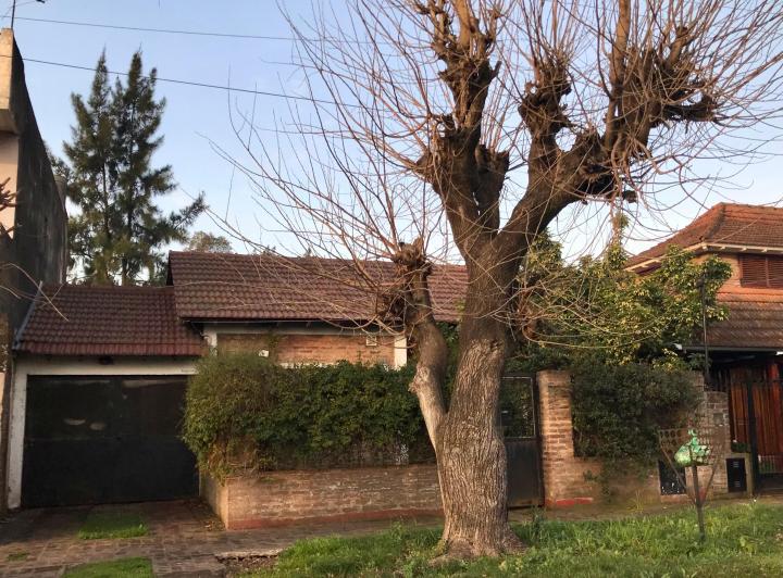 Casa · 120m² · 5 Ambientes · 1 Cochera