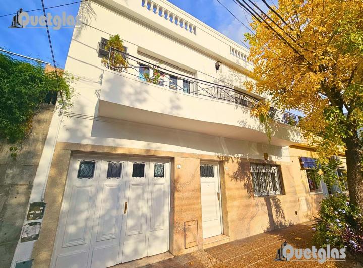 Casa · 150m² · 4 Ambientes · 1 Cochera