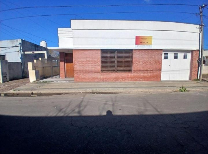Casa · 120m² · 5 Ambientes · 1 Cochera