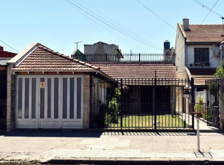 Casa · 312m² · 4 Ambientes · 2 Cocheras