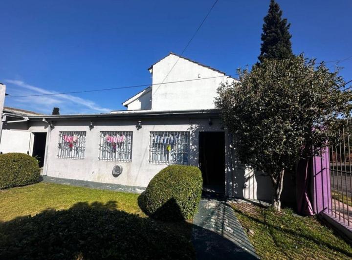 Casa · 200m² · 1 Ambiente