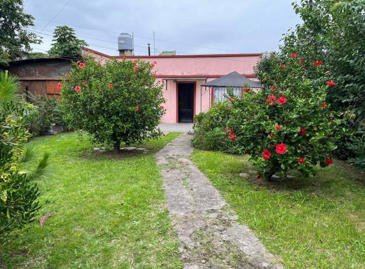 Casa · 100m² · 3 Ambientes · 1 Cochera
